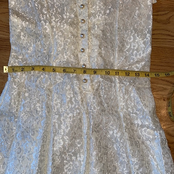 Vintage 90s lace dress - Picture 8 of 10